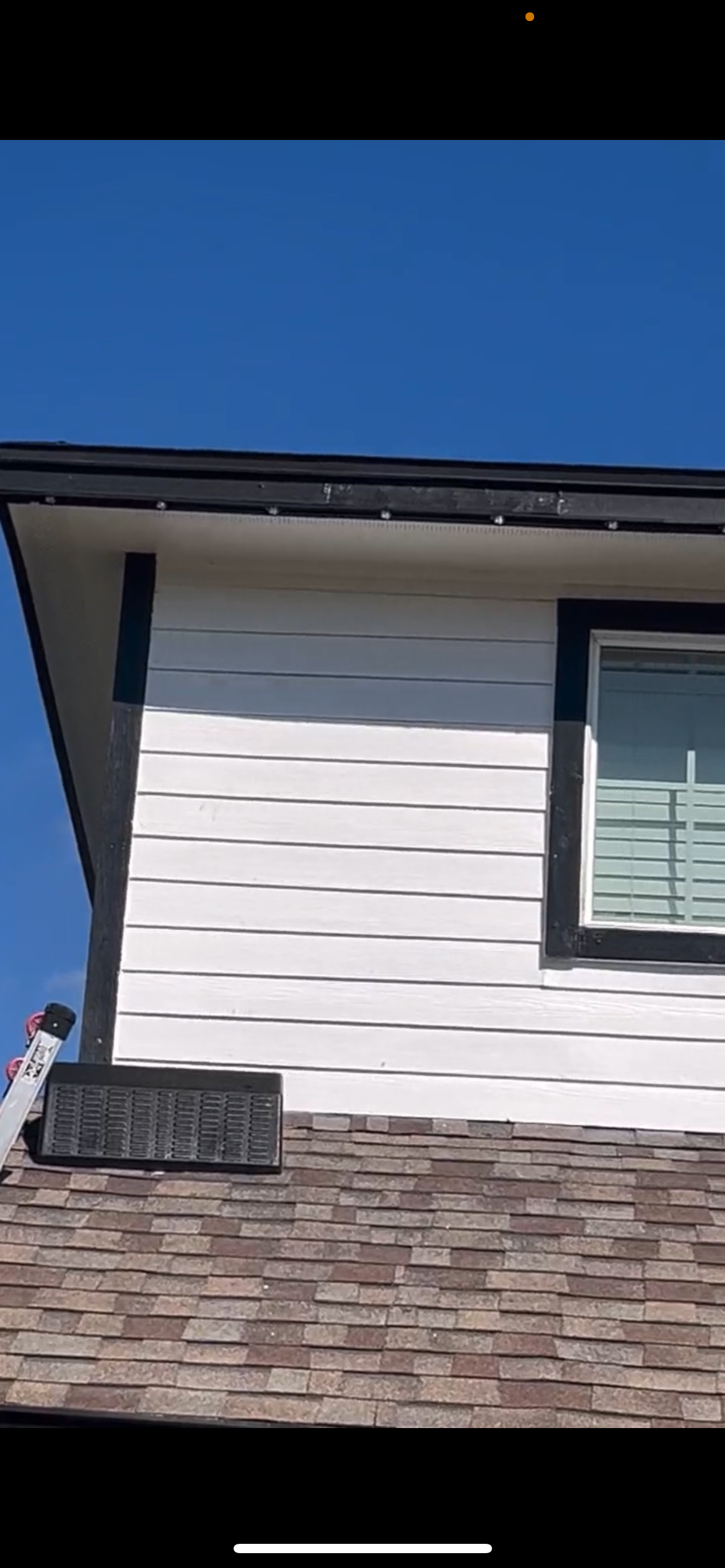 Invisible Daytime Roofline Profile